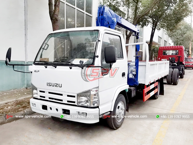 ISUZU 100P Boom Crane Truck - Front Left Side